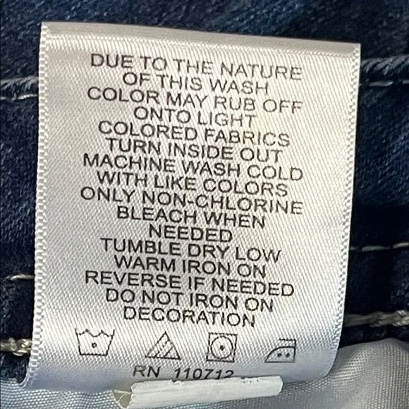 EUC Vigoss Chelsea Capri Jeans - Picture 10 of 10